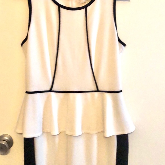 Boston proper black and white peplum dress M - Picture 3 of 5